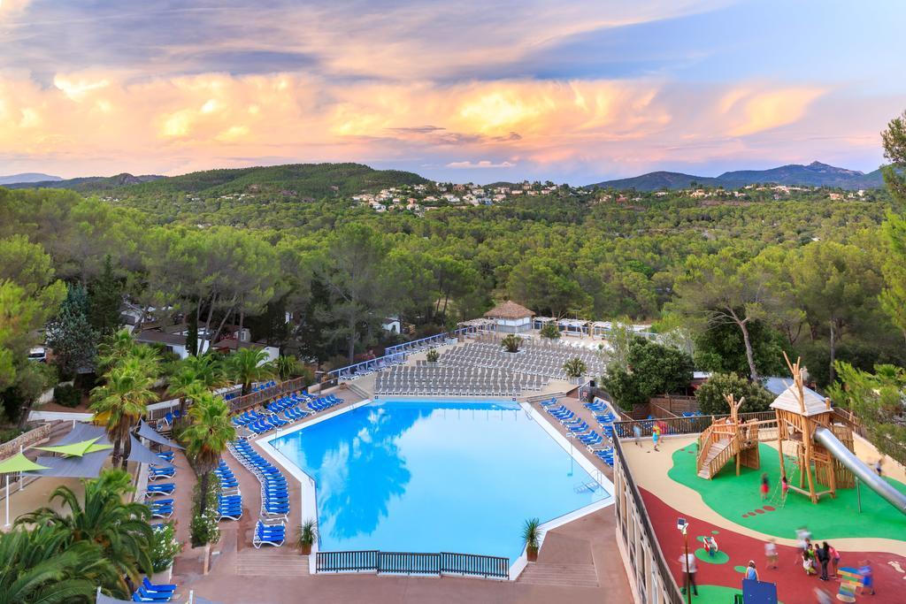 Frantheor Frejus 5 Etoiles Hotel Ngoại thất bức ảnh